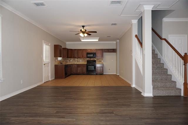 Building Photo - 2537 Creek Villas Dr