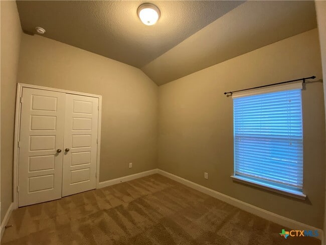 Building Photo - 1219 FM306