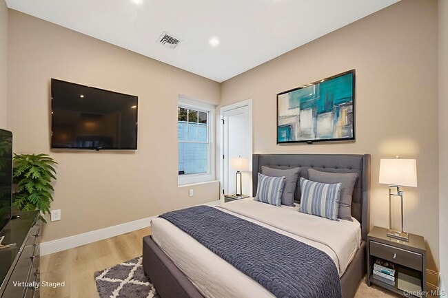 Building Photo - 24 Skillman St