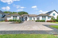 Building Photo - 6223 Walnut Hill Ln