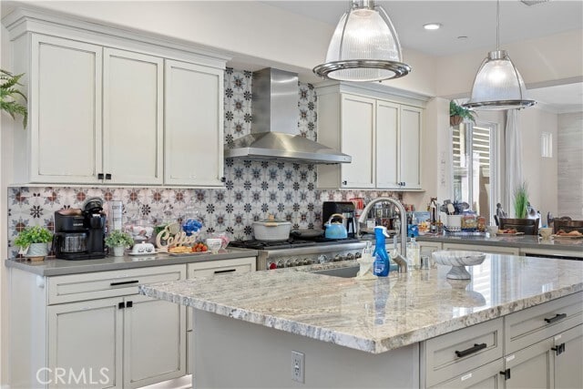 Building Photo - 610 17th St