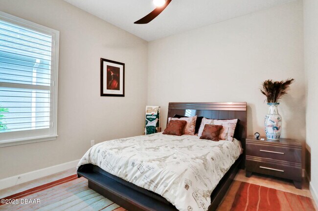 Building Photo - 116 Cerise Ct