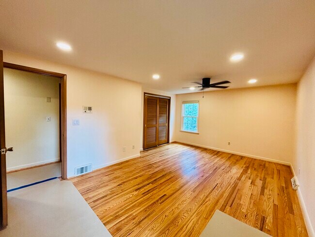 Building Photo - 7743 Highgate Pl
