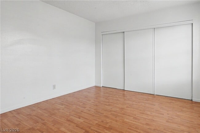 Building Photo - 6544 Ironbark Ln
