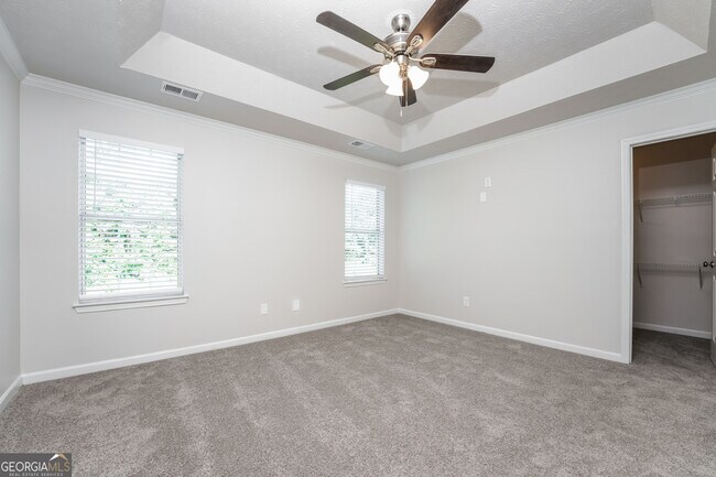 Building Photo - 4547 Carriage Park Dr