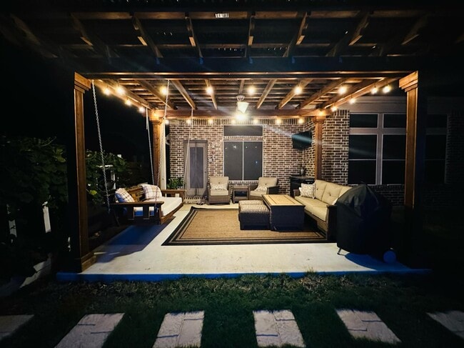 Building Photo - 2448 Elm Valley Dr