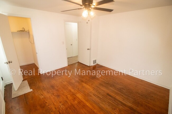 Building Photo - 1350 Giddings Ave SE