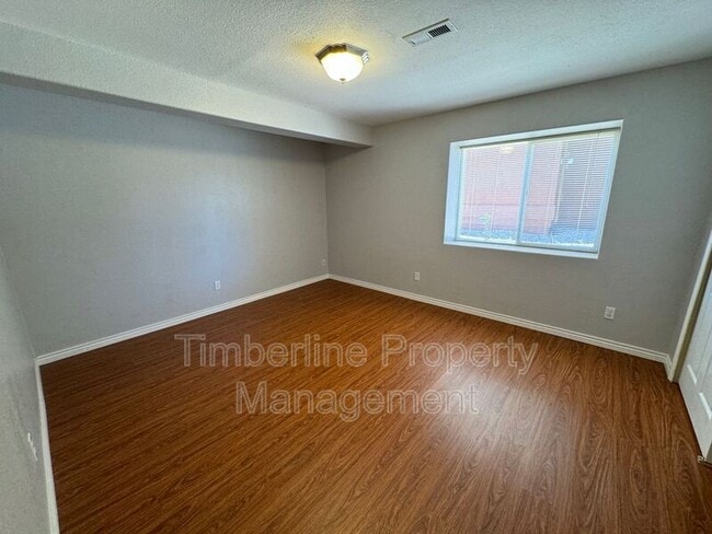 Building Photo - 1360 Almagre Peak Dr