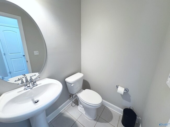 Building Photo - 120 James Parcus Cir