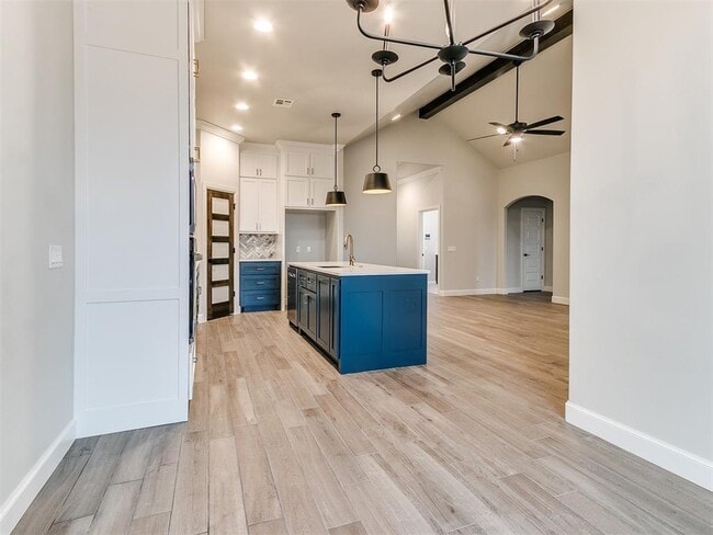 Building Photo - 3013 SW 133rd St