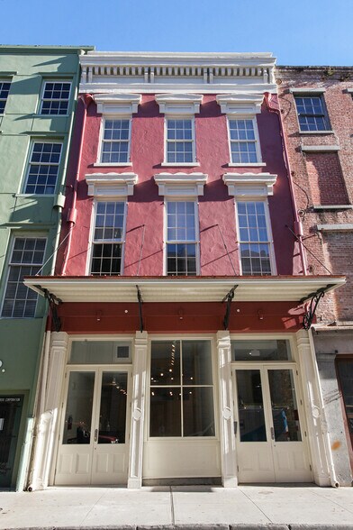 Primary Photo - 204 Decatur St