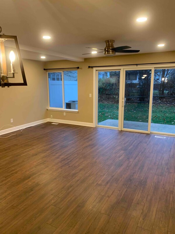 Building Photo - 9 Greenwood Dr