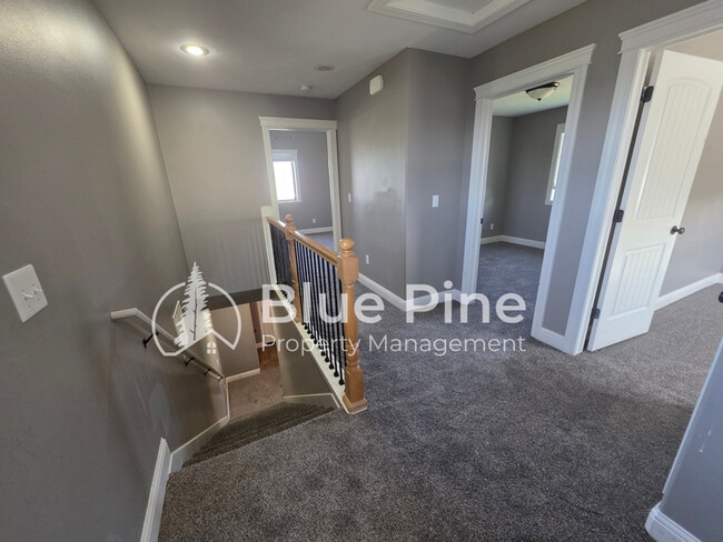 Building Photo - 1292 Hammerstone Dr