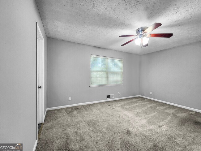 Building Photo - 201 Old Mill Trail SW