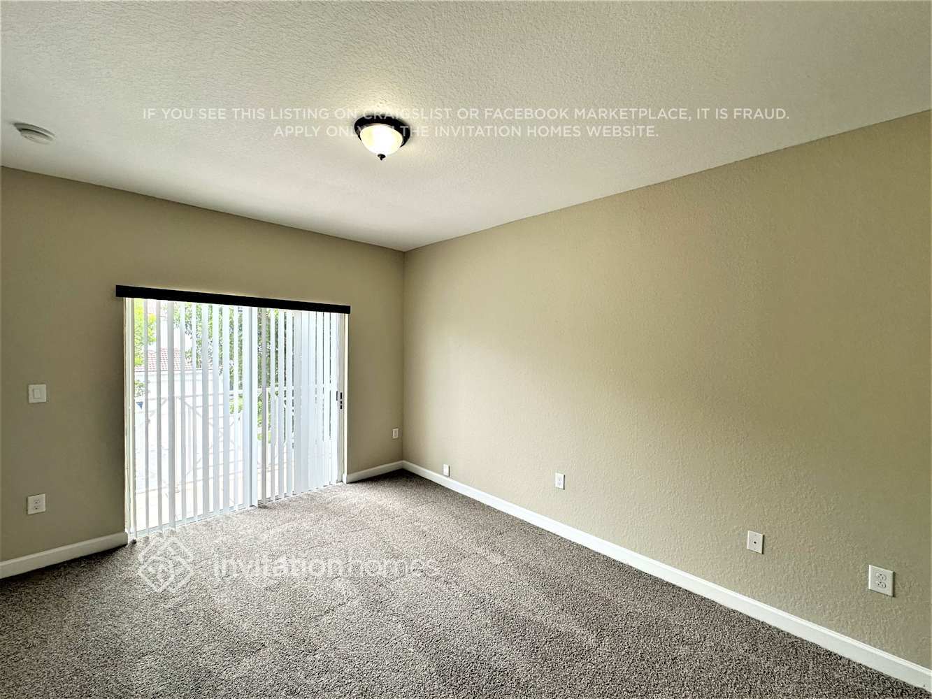 Building Photo - 2233 SW 147 Path