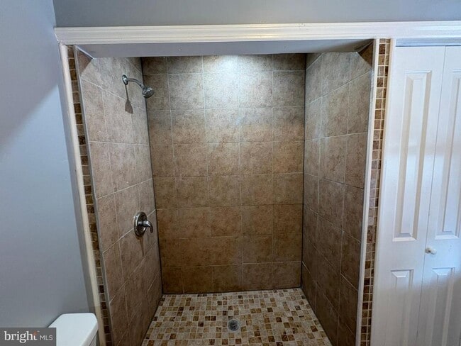 Building Photo - 712 Ohio Ave