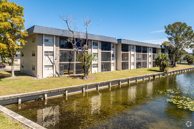 Primary Photo - Versailles Gardens Condominium