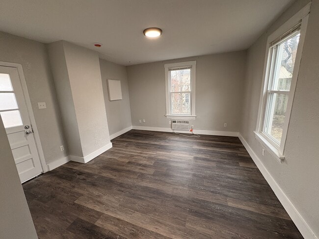 Building Photo - 3438 Greenwood Blvd