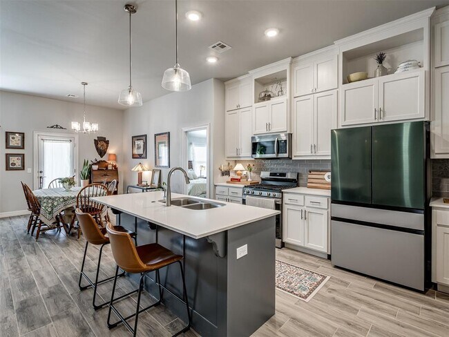 Building Photo - 9209 Anaum Ln