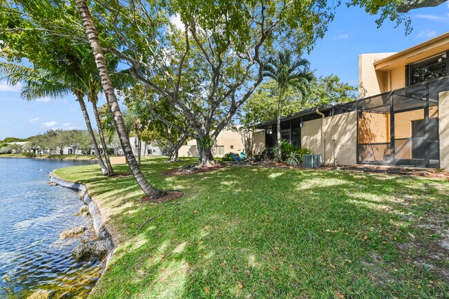 Building Photo - 1464 NW 97th Terrace