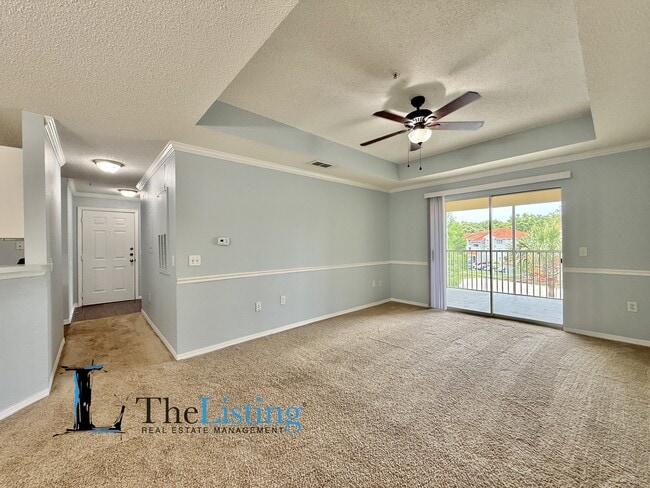 Building Photo - 18001 Richmond Pl Dr