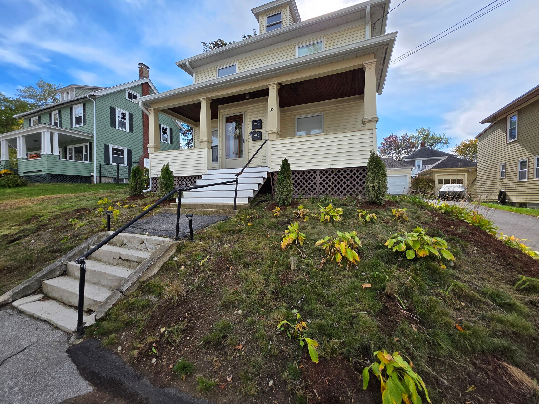 Building Photo - 33 Lodge St