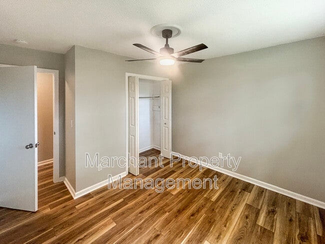 Building Photo - 4702 Old Spartanburg Rd