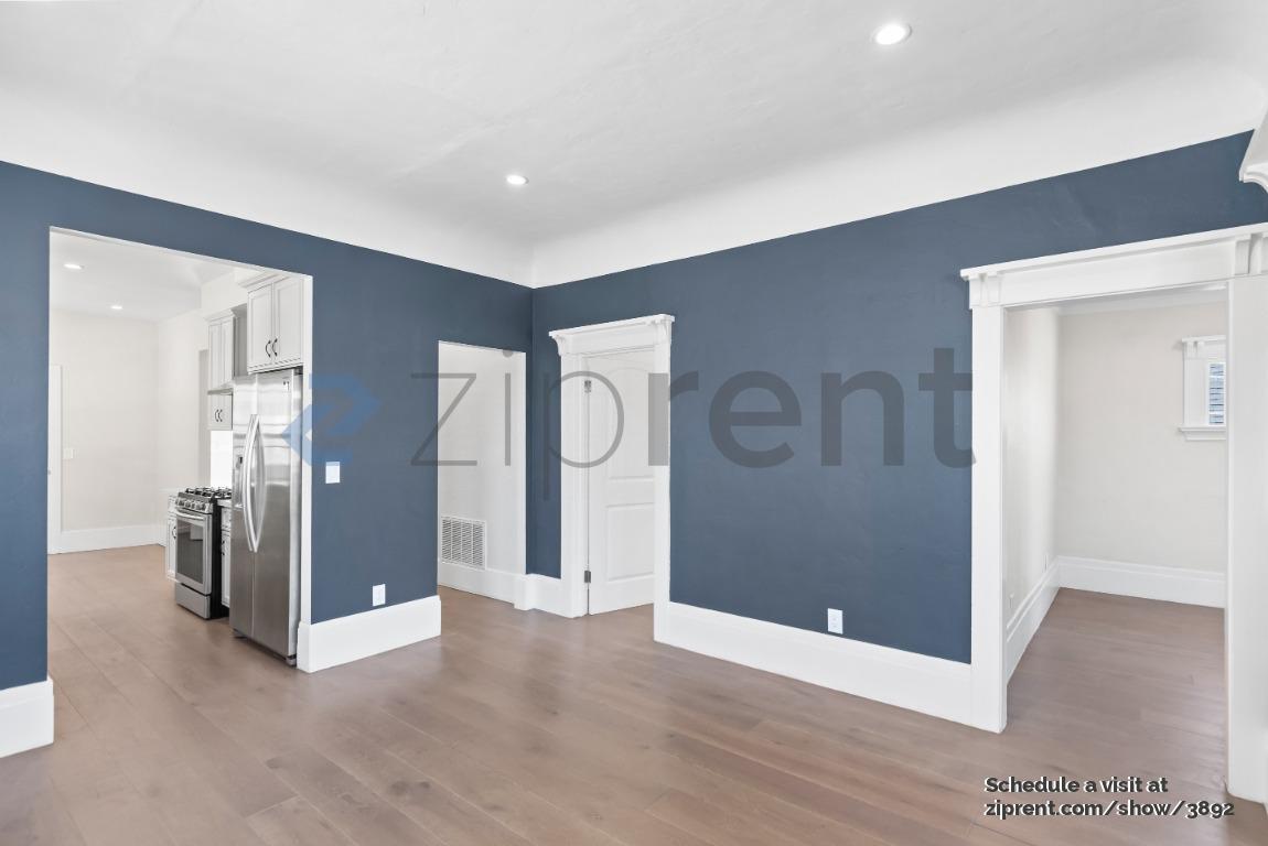 Building Photo - 2624 Adeline St