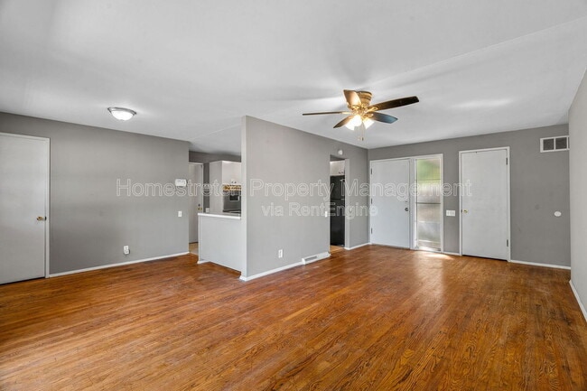 Building Photo - 2220 Argo Dr