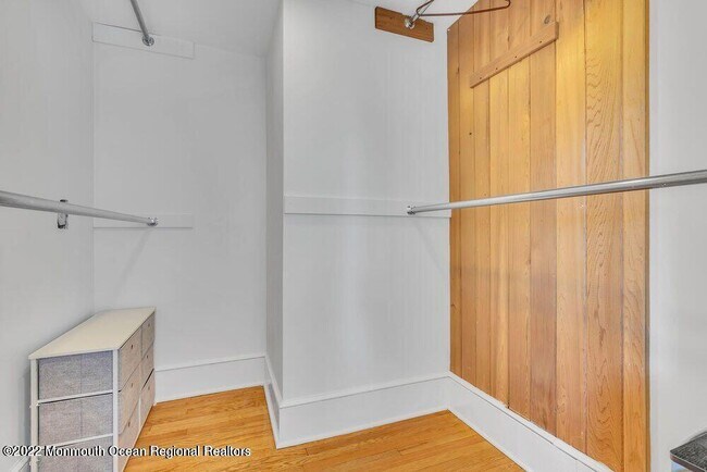 Building Photo - 508 Wildwood Rd