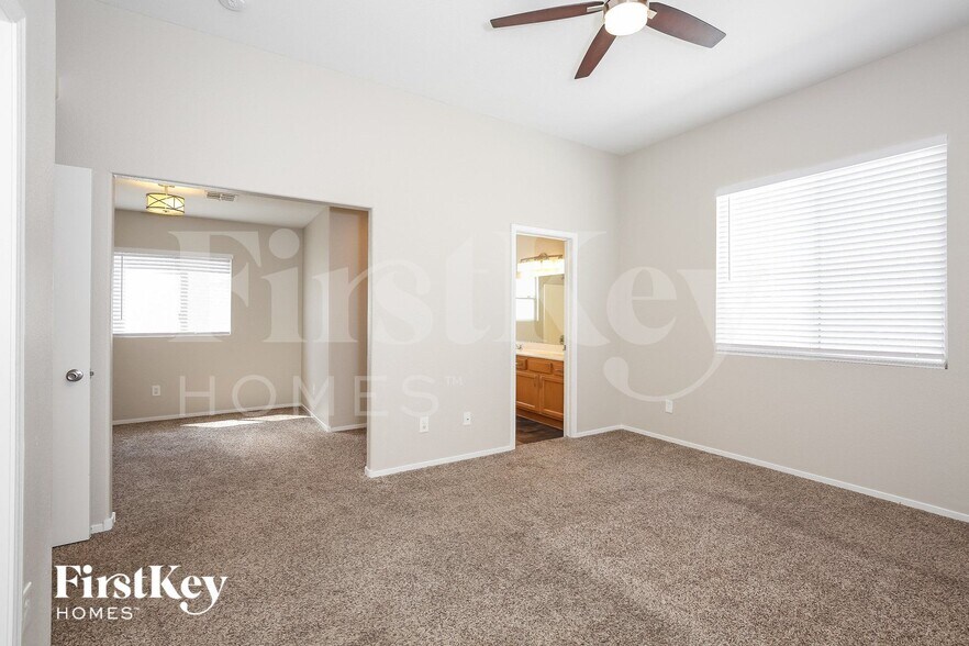 Building Photo - 2014 Heritage Ridge Ave