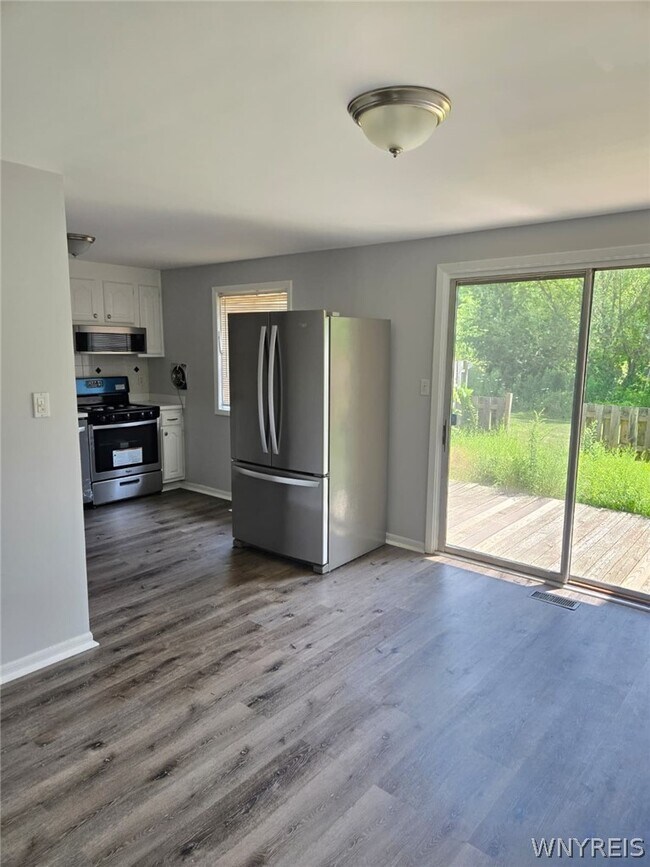 Building Photo - 1283 Peppertree Dr