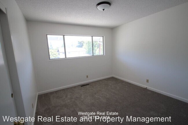 Building Photo - 3 br, 2 bath House - 1109 West Street