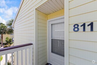 Building Photo - Fully Furnished Long Term Rental