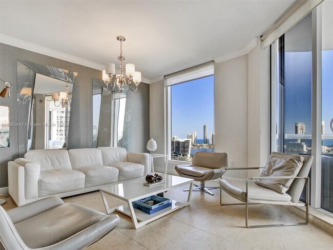 Building Photo - 6000 Island Blvd