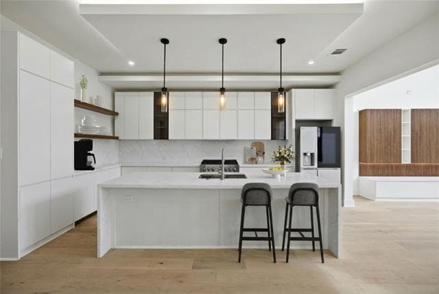 Building Photo - 4220 Munger Ave