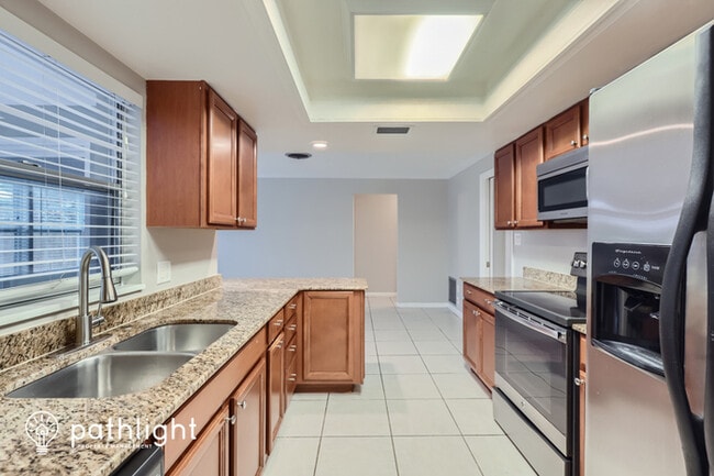 Building Photo - 2272 Habersham Drive