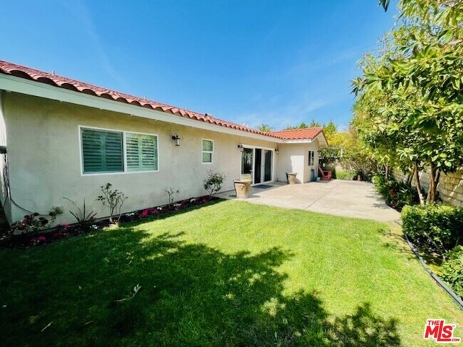 Building Photo - 1080 Finrod Ct