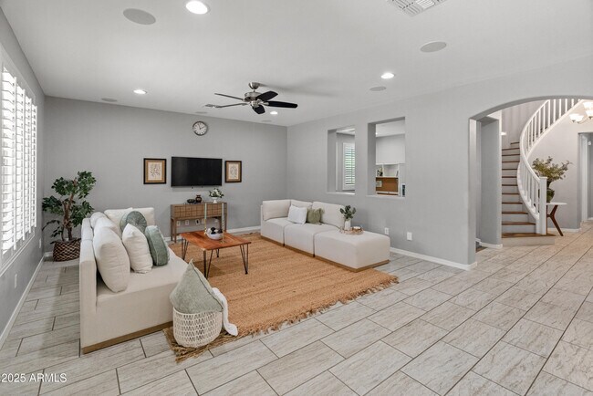 Building Photo - 3603 E Salter Dr