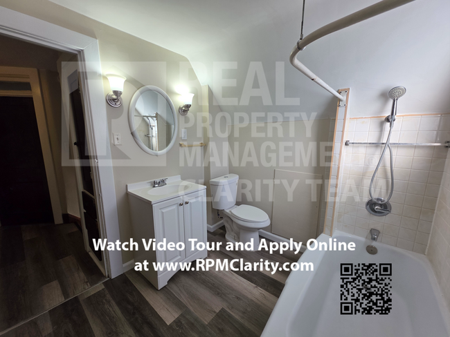 Building Photo - 4 Bed/1.5 Bath Five Point Home Recently Renovated