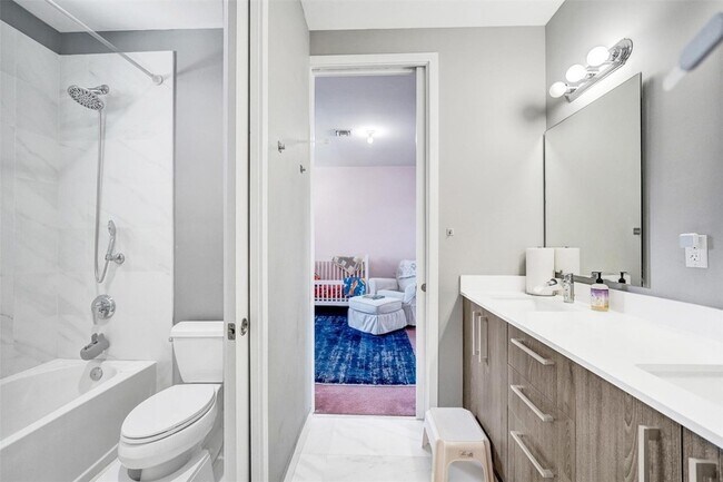 Building Photo - 3534 Forest View Cir