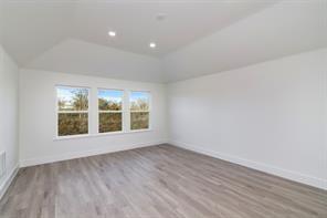 Building Photo - 2722 Eastridge Blvd