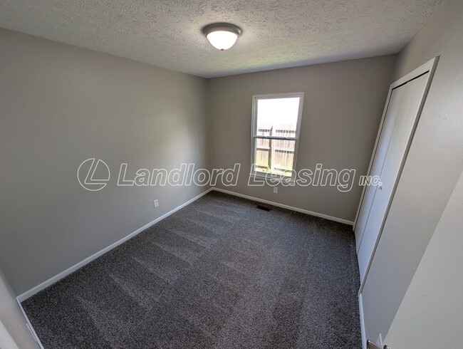 Building Photo - Charming 3-Bedroom Ranch with New Kitchen ...