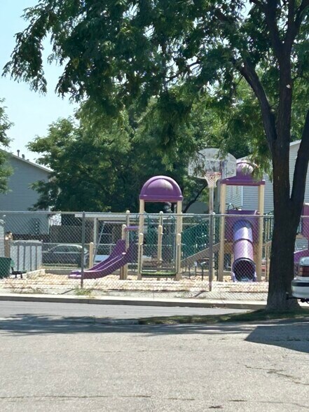 Building Photo - 166 E 1800 N