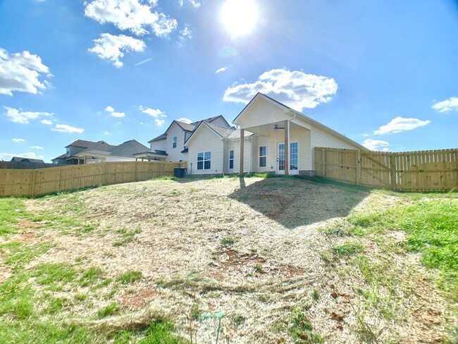 Building Photo - 421 Ayden Ln