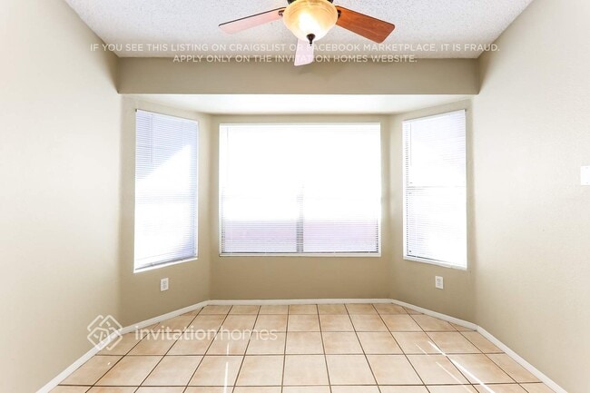 Building Photo - 11841 N 76th Ln