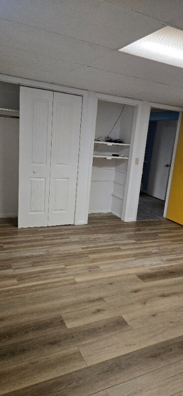 Building Photo - 138 Willow Pl S