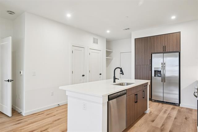 Building Photo - 2016 S Ervay St