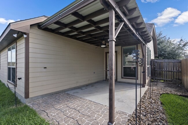 Building Photo - 15427 Baker Meadow Loop