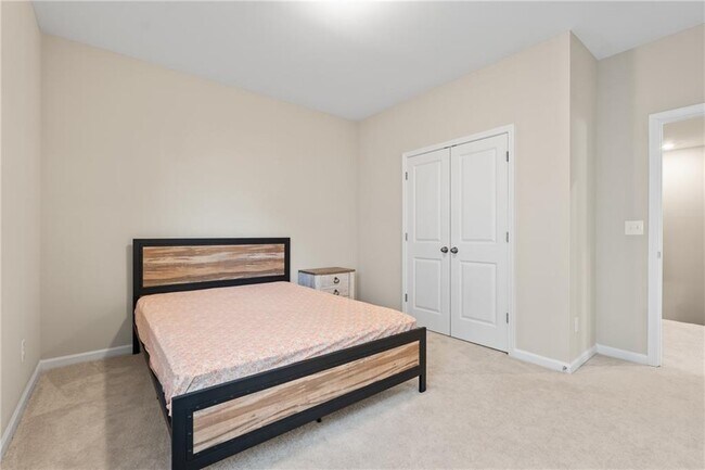 Building Photo - 4437 Waxwing St